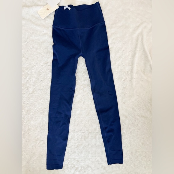 NWT- FABLETICS SculptKnit® High-Waisted Custom Length Legging - Picture 4 of 15